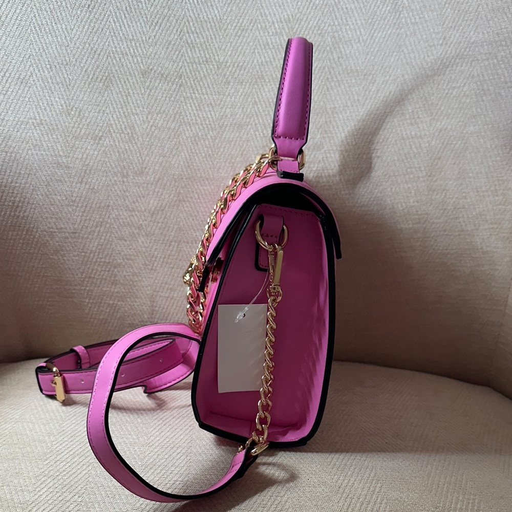 Aldo Fuchsia Satchel Bag With Gold Chain detail and lion head - Picture 5 of 9